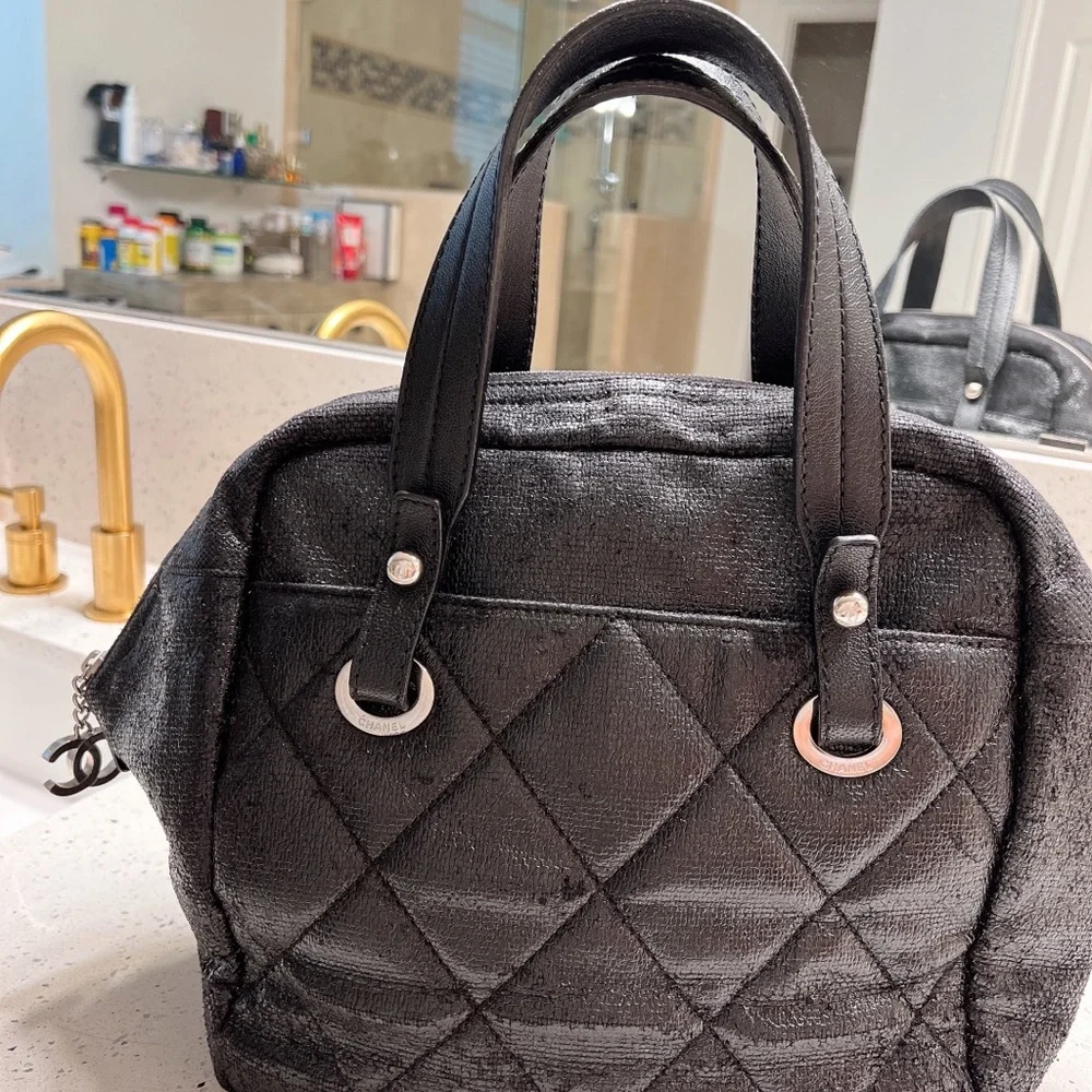 Authentic Chanel Handbag - Picture 8 of 11